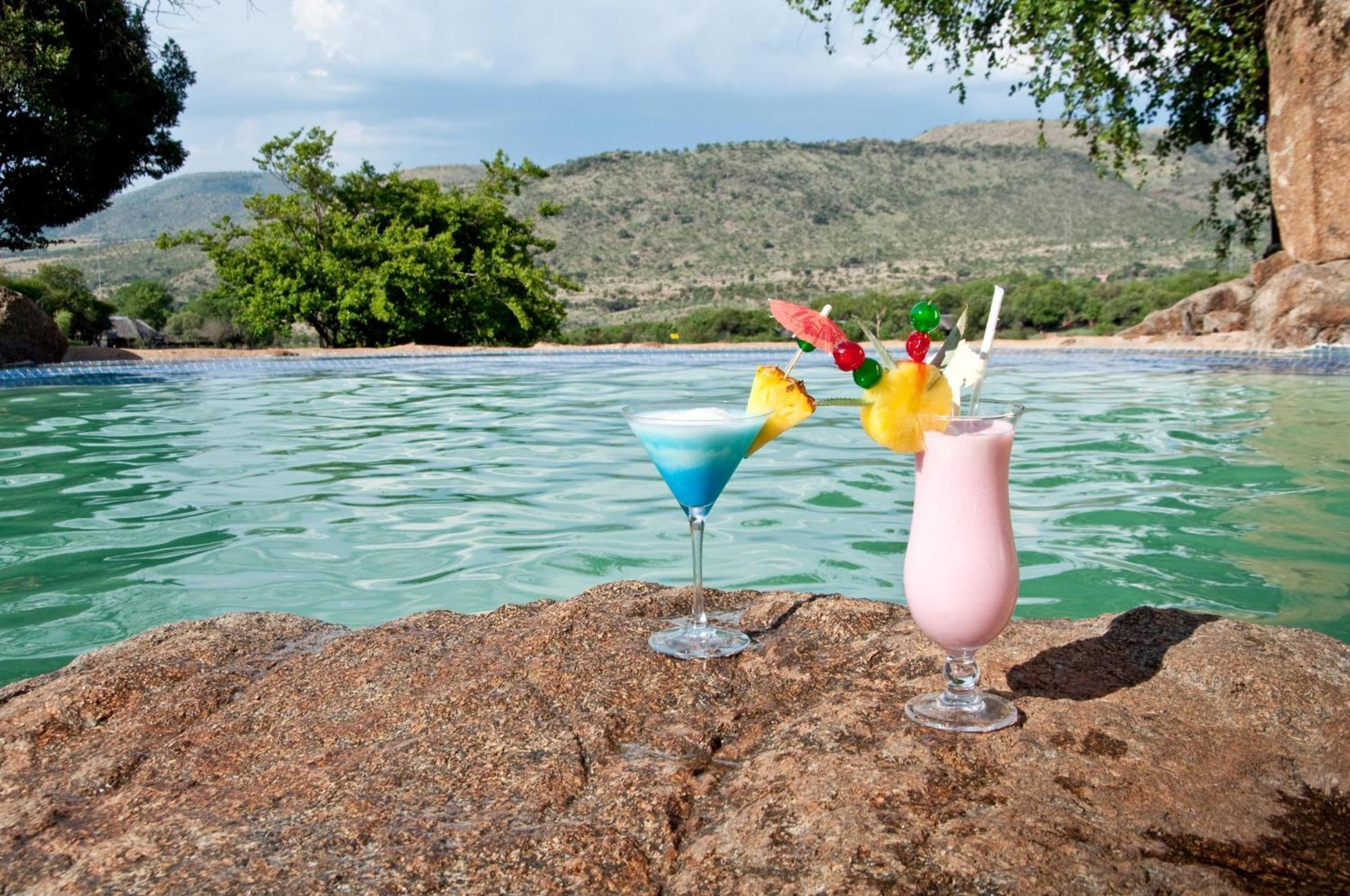 Bakubung Bush Lodge Ледіг Екстер'єр фото