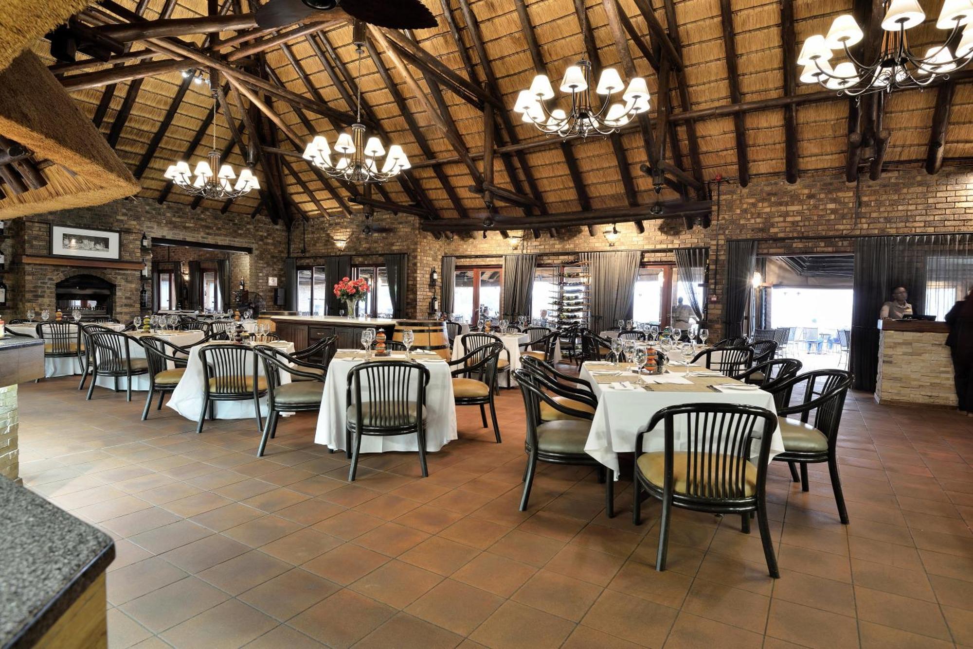 Bakubung Bush Lodge Ледіг Екстер'єр фото