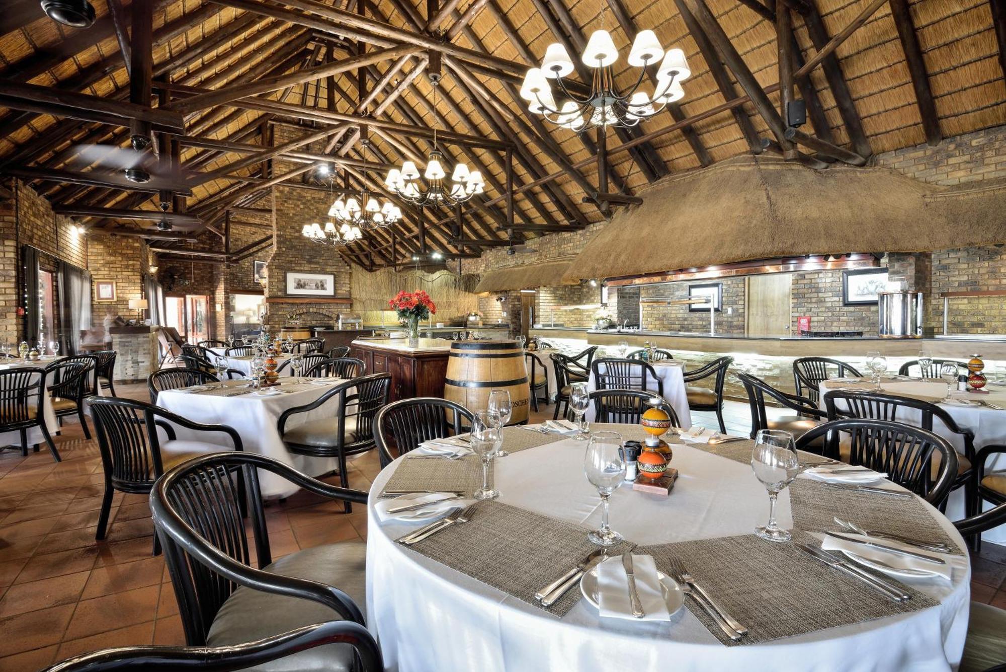 Bakubung Bush Lodge Ледіг Екстер'єр фото